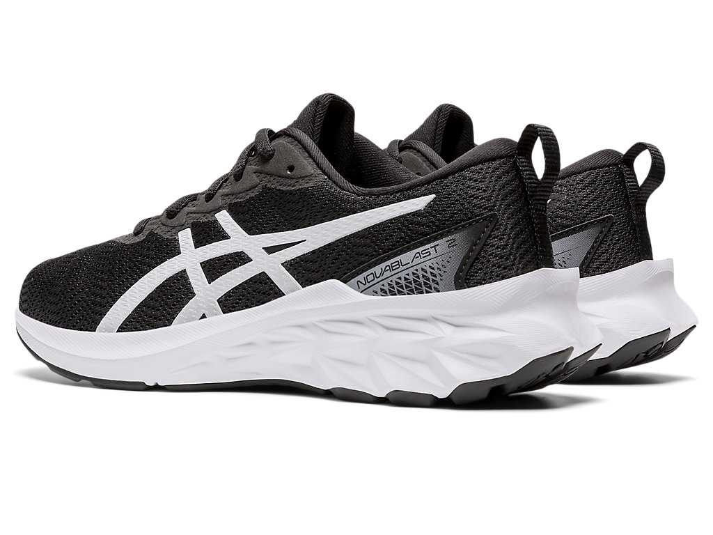 Buty do Biegania Dziecięce Asics Novablast 2 Grade School Czarne Białe | 46085-BXTU